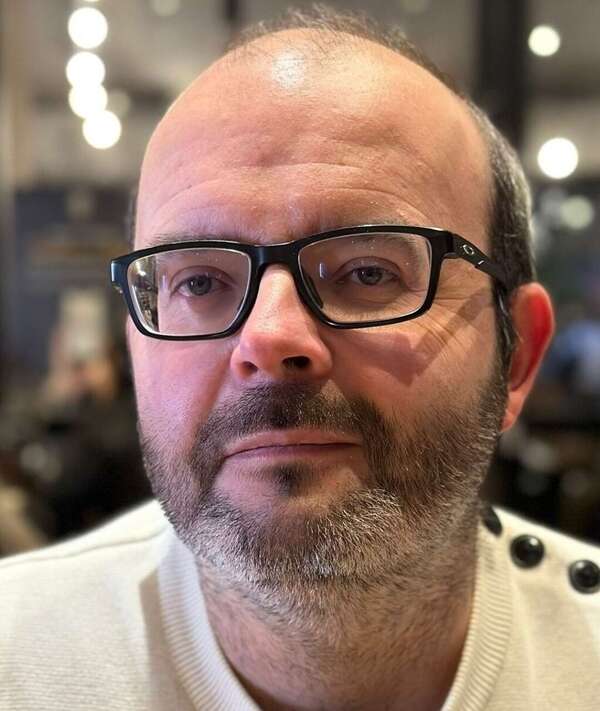 Davy Leneveu, Gestalt-praticien à Vitry-sur-Seine